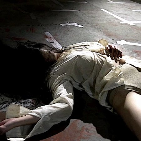Gun Woman (2014)