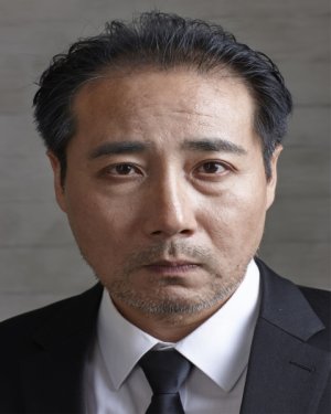 Cheol Eun Lee