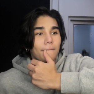 lari 