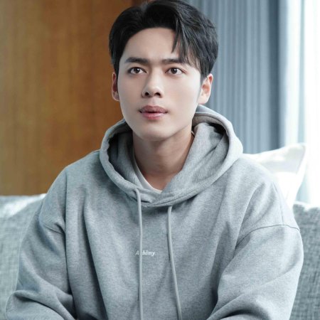Han Yi Bo