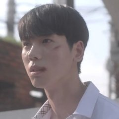 Hold Korean Movie photo