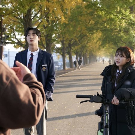 Head over Heels: Behind the Scenes (2025)