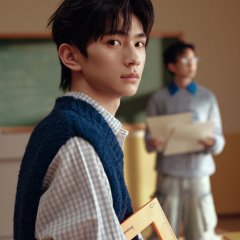 Blue Canvas of Youthful Days Chinese Drama photo