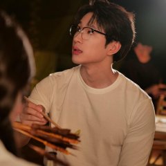 Mrs. Zhou Has Time to Divorce Together Chinese Drama photo