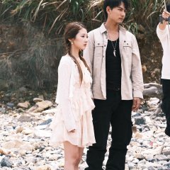 Gu Dao Yue Guang: Ta Men San Ren De Tao Sheng You Xi Chinese Drama(2024) photo