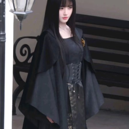 Ju Jing Yi