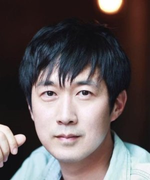 Hyun Seok Jung