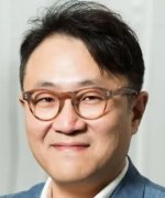 Rhee Myung Han