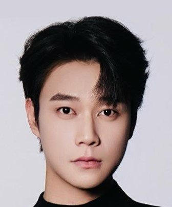 Zhong Rui Hu