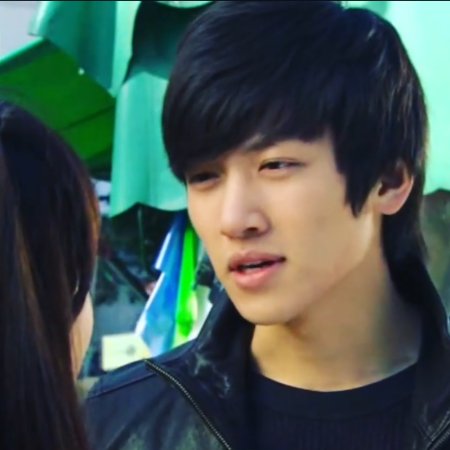 Smile, Dong Hae (2010)