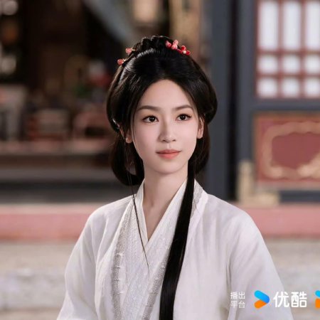 Love and Crown (2025)