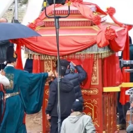 The Road to Splendor ()