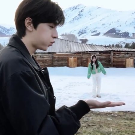 Ski into Love (2025)