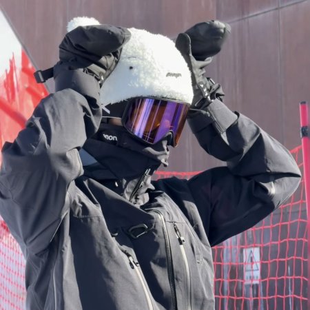 Ski into Love (2025)