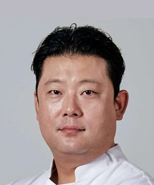 Ho Jun Jang