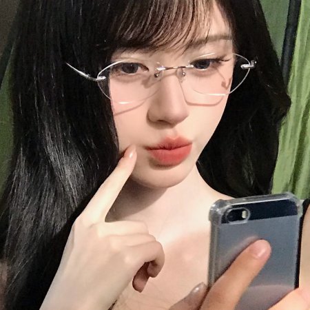 Ju Jing Yi