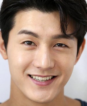 Lee Ki Woo (이기우) - MyDramaList