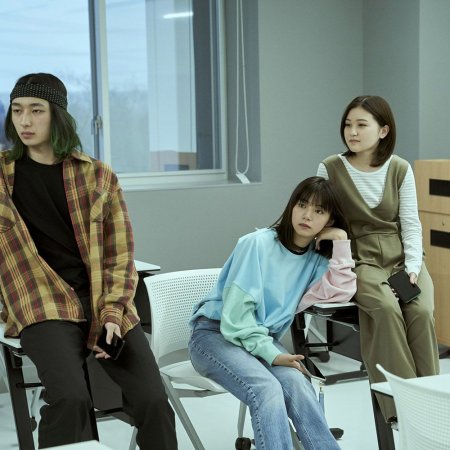 Midnight Maiden War (2022)