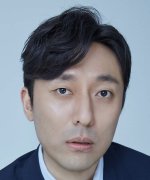 Hwang Moo Young