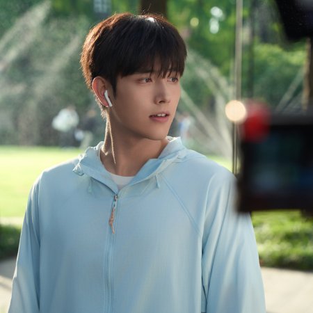 Eat Run Love (2025)