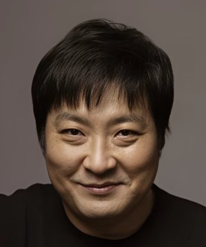 Jong Yun Lee