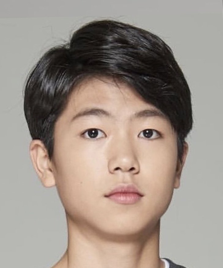Ji Sung Uhm
