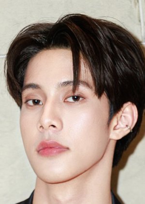 Dan Paraphon Khunjaroen