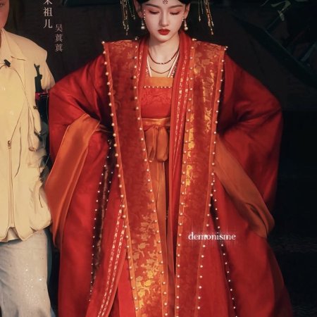 The Palace Stewardess ()