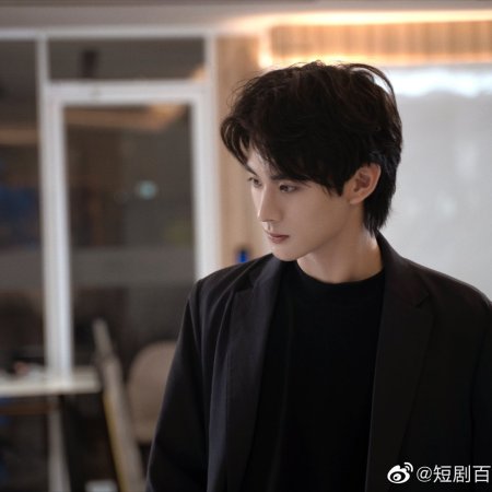 Bai Fen Bai Xin Dong Ni (2025)