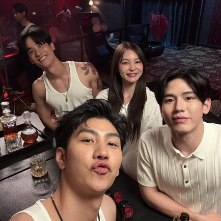 New Thitipoom Techa-apaikhun