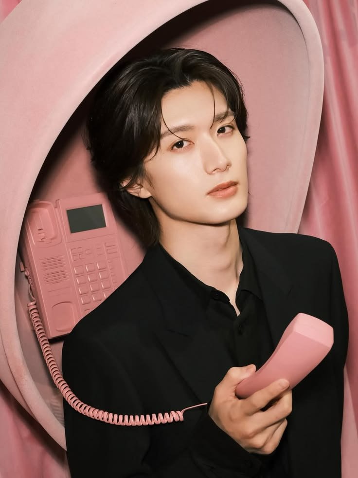 love pinch.jpg love pinch.jpg