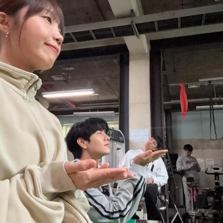 Pump Up the Healthy Love (2025)