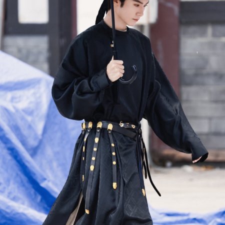 Jiang Shan Wei Pin ()