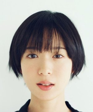 Moeka Hoshi