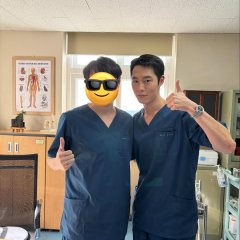 Doctor on the Edge Korean Drama photo