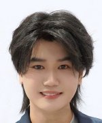 Yun Wei Yi