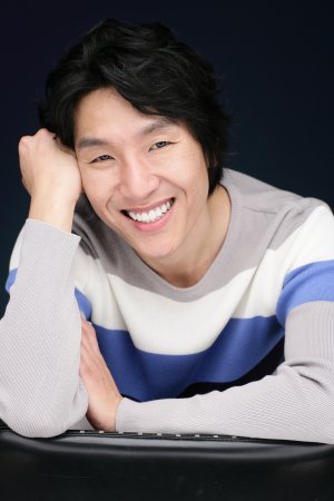 Jung Woo Lee