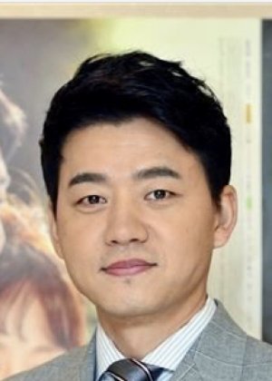 Kim Seung Soo in Show Window: The Queen's House Korean Drama (2021)