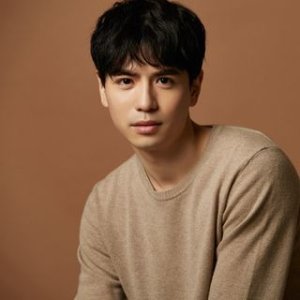 Yong Jin Min