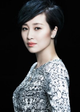 Jane Zhao in Miss Crow with Mr. Lizard Chinese Drama(2021)