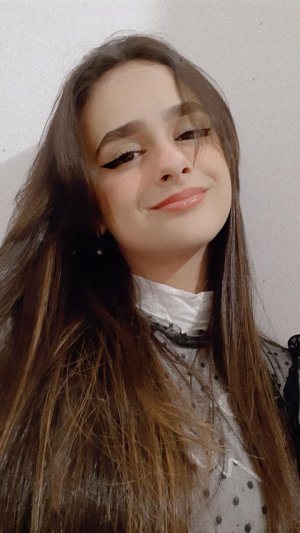 Julia Reis