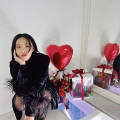 Hwasa Show Korean TV Program photo