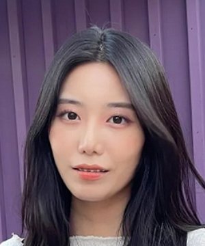 Ha Eun Kim