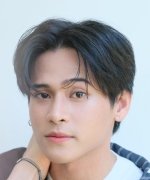 Ellfa Weeravich Bumpensawat