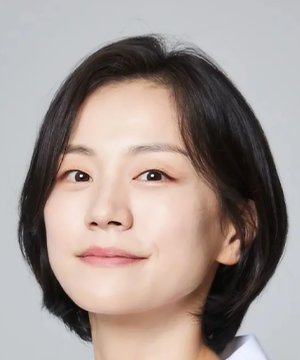 Hwa Jung Lee