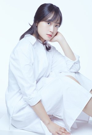Geum Joo Lee