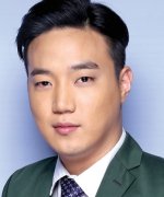 Ryan Bang
