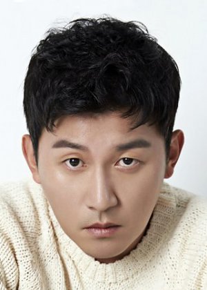 Kang Shin Chul in Anna Korean Drama (2022)