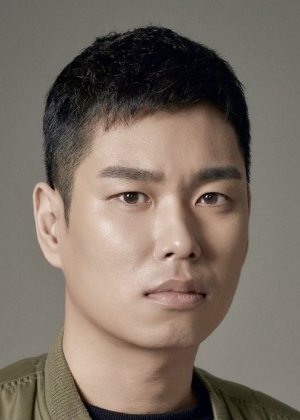Lee Kyo Yeob in The Killer's Shopping List Korean Drama (2022)