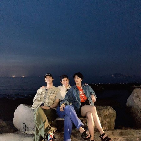 I Log U: Monsta X in Jeju (2019)